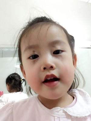 怎么给宝宝化妆