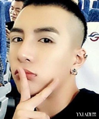 男生短发锅盖头发型