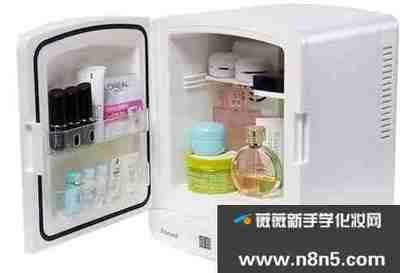 化妆品可以放冰箱吗