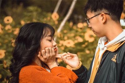 梦见自己在相亲