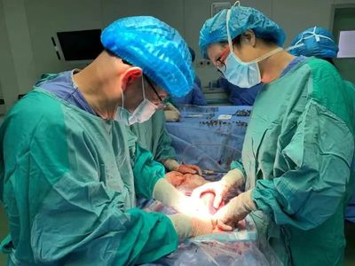 新生儿腹腔囊肿