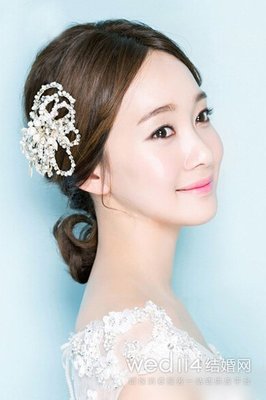 韩式婚纱照新娘发型
