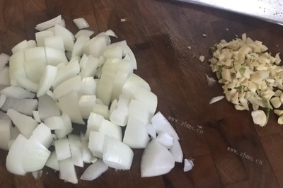 红酒洋葱酱制作方法