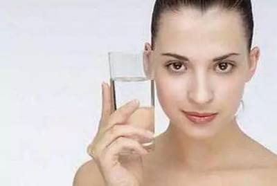 补水效果好的爽肤水