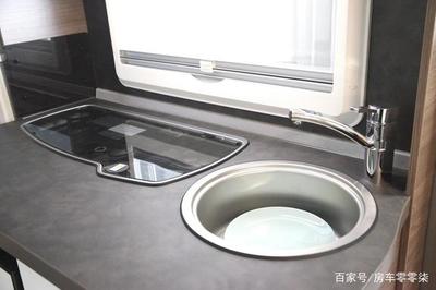 厨房水槽和燃气灶规范位置