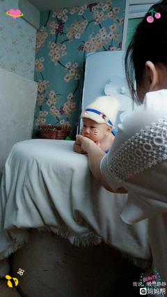 拉沫沫宝宝怎么回事