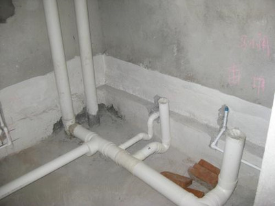 厨房下水道异常排水