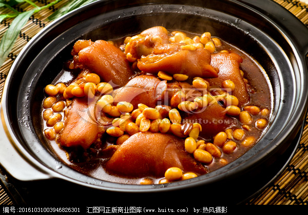 咸猪脚焖黄豆做法大全家常
