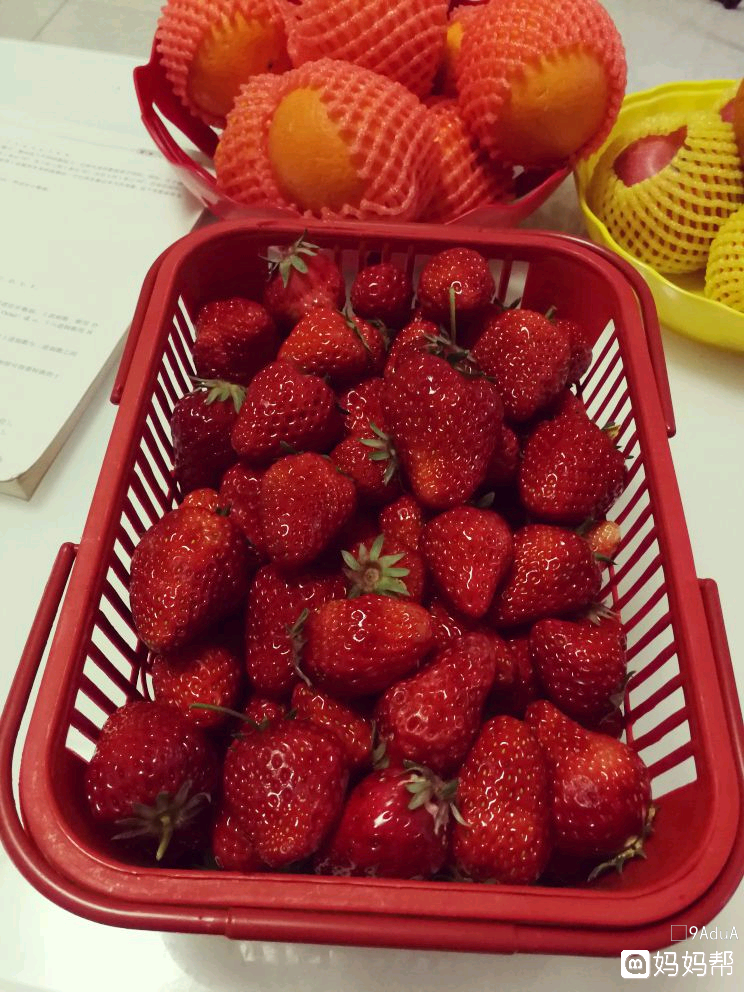 怀孕前三个月能吃草莓吗