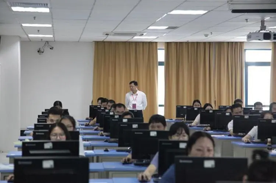 司法考试报名地就是考试地吗