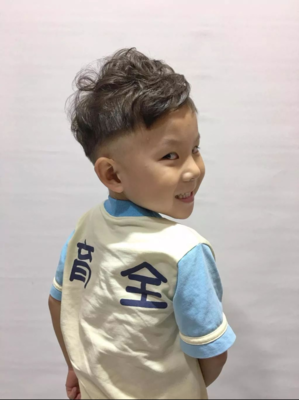 11岁男孩发型
