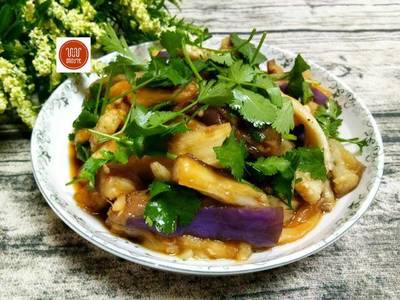 凉拌茄子的制作方法