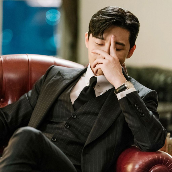 《金秘书为何那样?》公开朴叙俊剧照 充满魅力