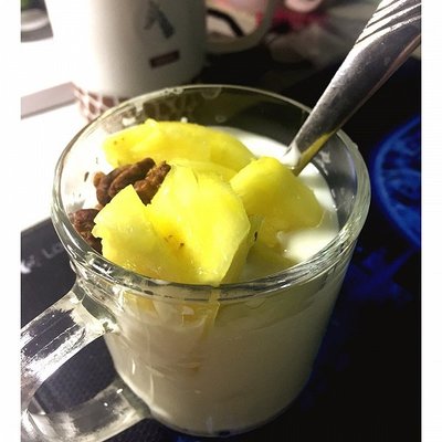 菠萝酸奶的制作方法
