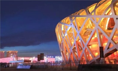 桁架在现代建筑设计中的创新应用 钢结构门式钢架设计 第4张 桁架在现代建筑设计中的创新应用 钢结构门式钢架设计 第4张