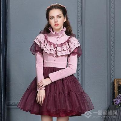 类似花儿开了的女装