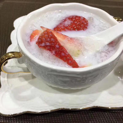 坐月子可以吃燕窝吗