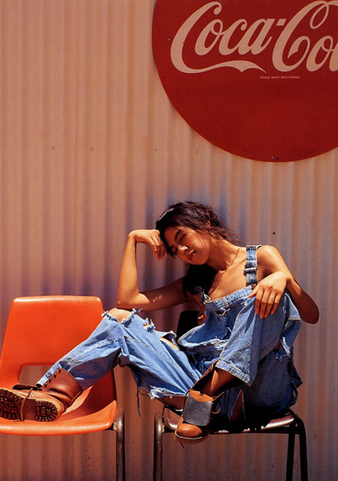 樱树露依_360百科