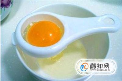 自制鸡蛋清蜂蜜面膜