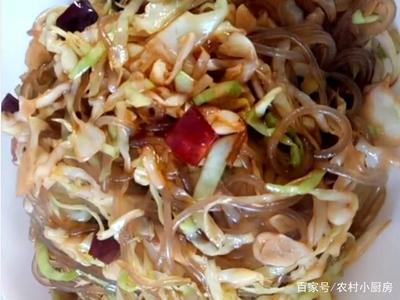 圆白菜炒粉条家常做法