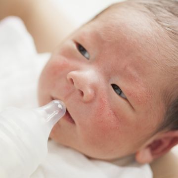 新生儿有点鼻塞怎么办