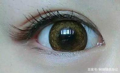适合单眼皮的眼妆淡妆