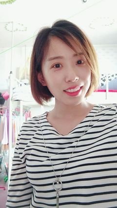 自然卷剪什么短发