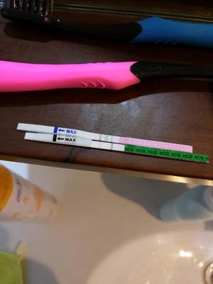 怀孕半个月验孕棒能测出来吗