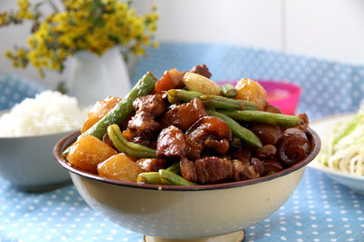 土豆豆角炖肉图片