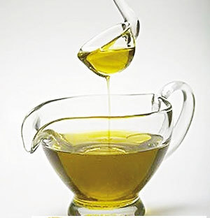 坐月子吃茶油好吗
