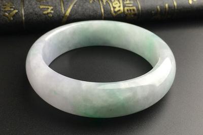 云意轩翡翠怎么买