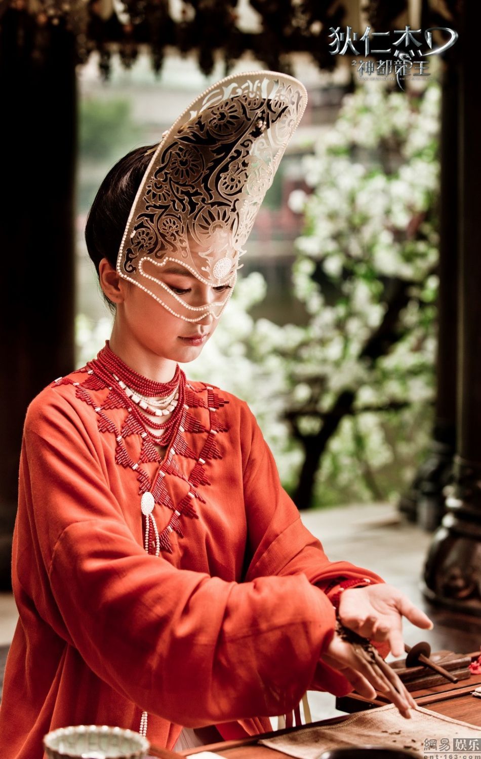 《狄仁杰之神都龙王》金范angelababy剧照曝.