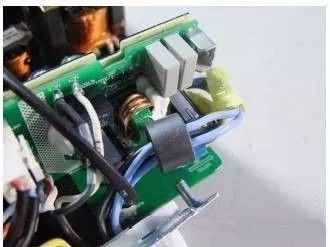 emc雷击过不了加什么电感