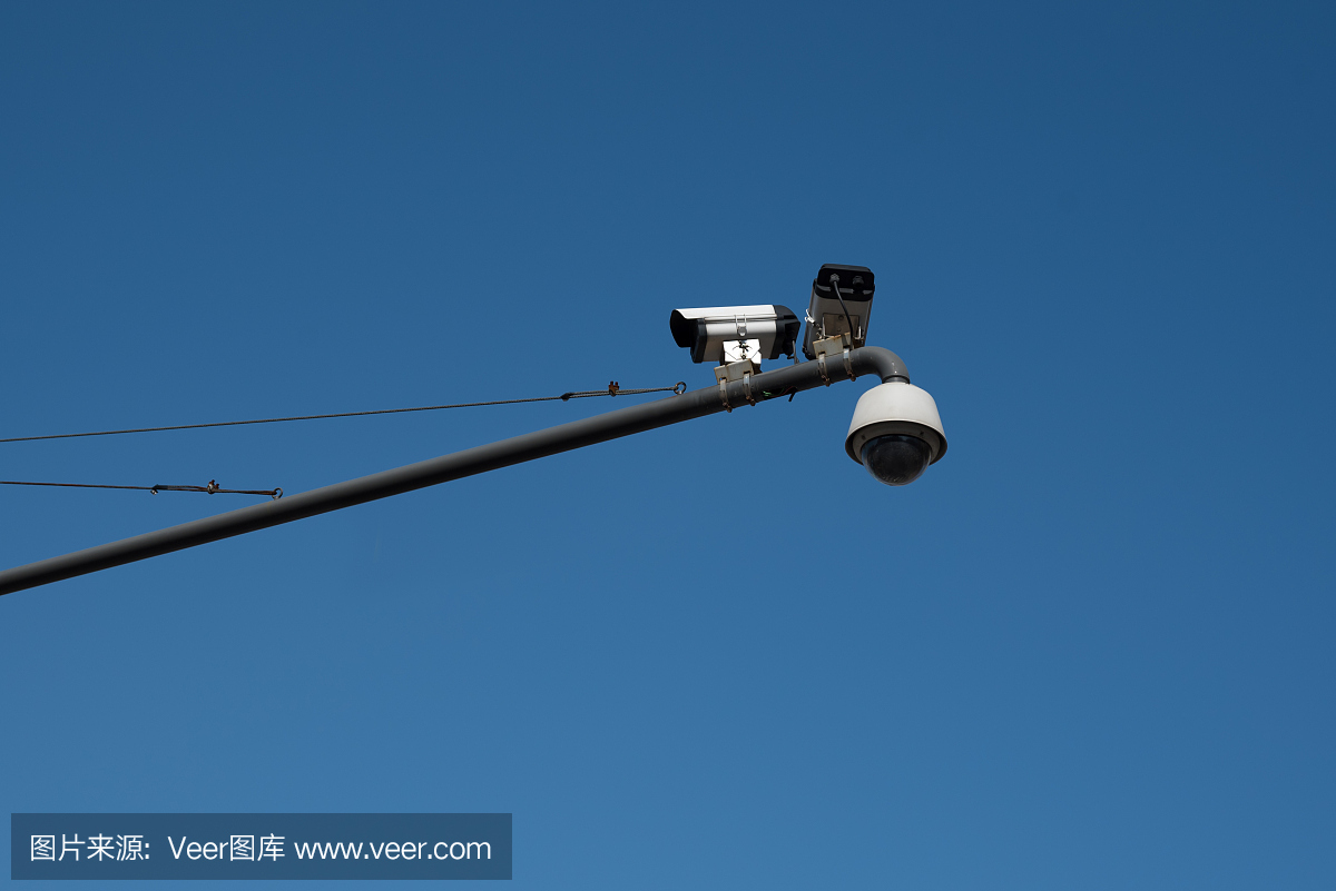 中央电视台和天空.闭路电视摄像头安全操作