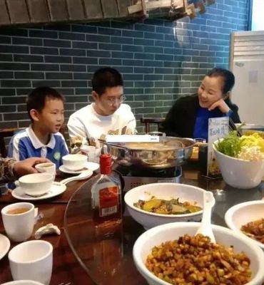 梦见自己洗碗