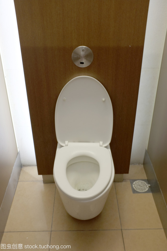 共用马桶