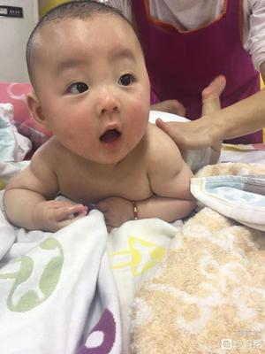 6个月宝宝不吃奶瓶