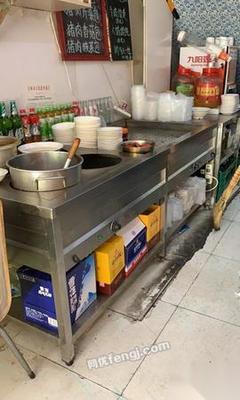 快餐店厨房一般放什么设备