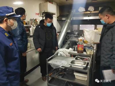酒店厨房天燃气管子安全