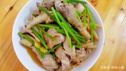 蒜苔炒鸡块的做法大全家常