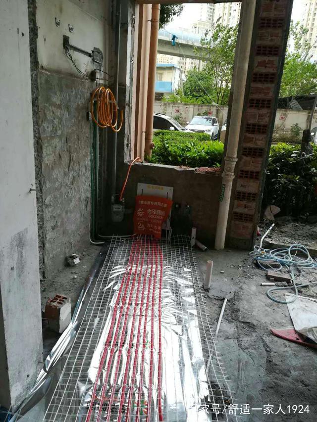 地暖能铺在厨房和厕所吗