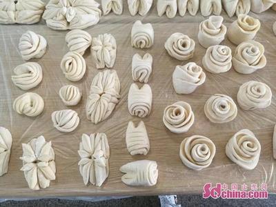 面点 猪蹄脚的制作方法