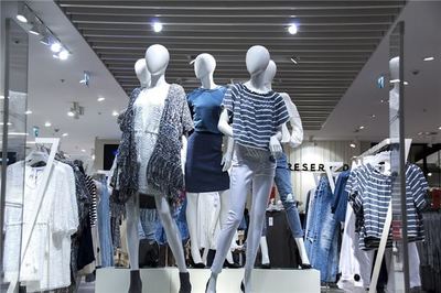 好听的衣服店铺名字