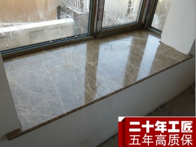 厨房地板缝冒水