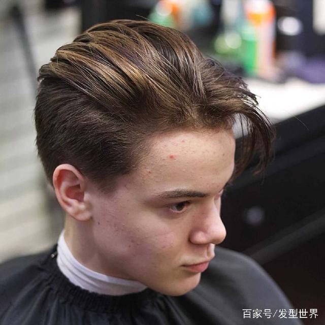 男士发型中长发