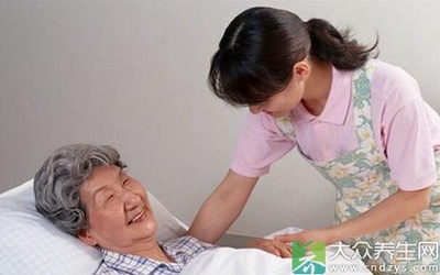 尾椎骨骨折怎么治疗