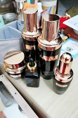 梵贞粉底液怎么样