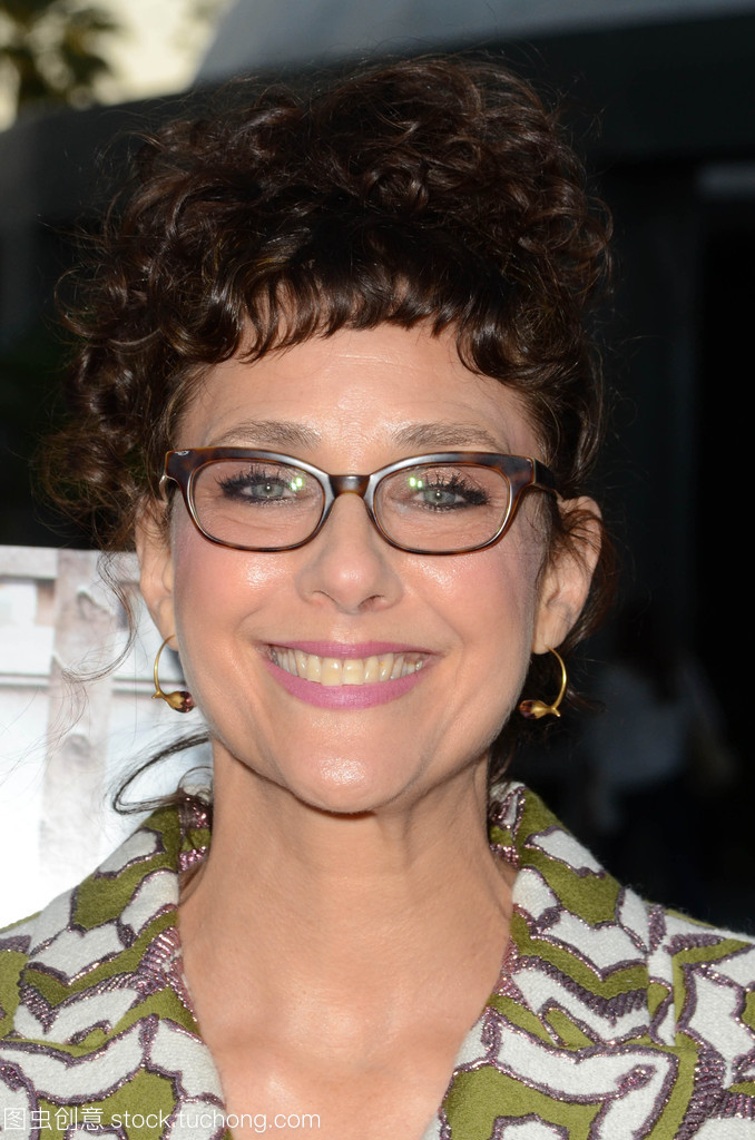 丽贝卡·米勒_360百科