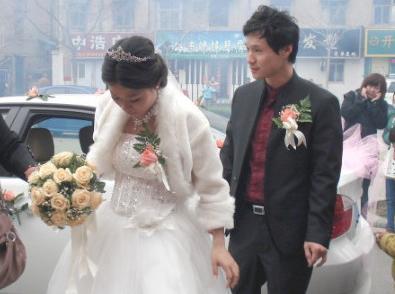梦见自己和亲戚结婚