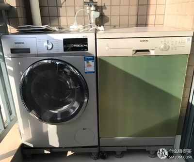 翻盖洗衣机阳台效果图